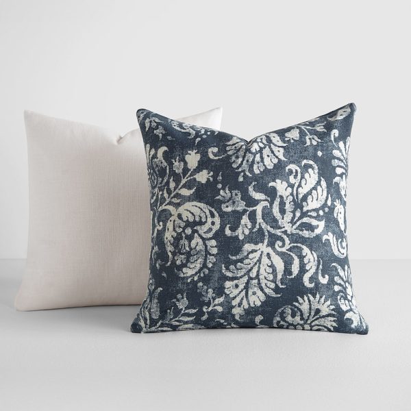 2-Pack Distressed Floral Décor Throw Pillows (Sale) Fashion